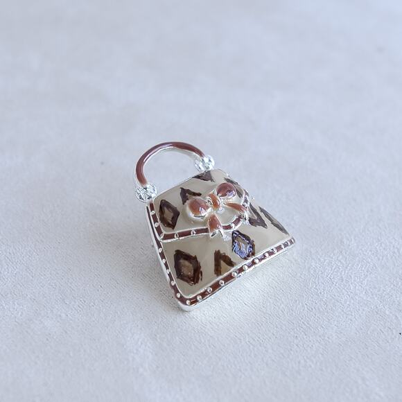 Vintage Purse Brooch Beige Enamel Finish Pin Clasp Gift Silver Tone Metal Cute - Picture 3 of 5